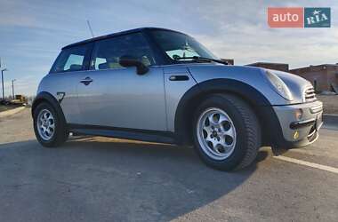 Хетчбек MINI Hatch 2006 в Рівному