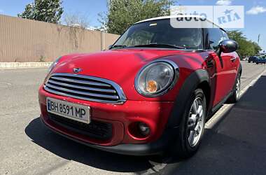 MINI Hatch 2013