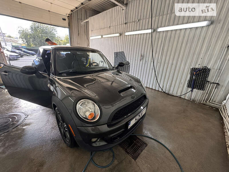 Хетчбек MINI Hatch 2011 в Києві