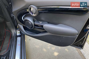 Хэтчбек MINI Hatch 2018 в 