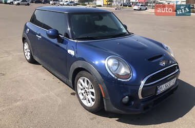 Хетчбек MINI Hatch 2014 в Полтаві