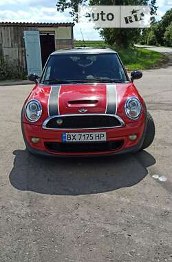 Хэтчбек MINI Hatch 2010 в Здолбунове