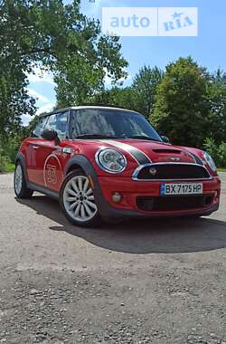 Хэтчбек MINI Hatch 2010 в Здолбунове