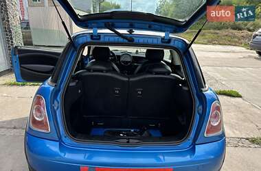 Хэтчбек MINI Hatch 2011 в Дубно
