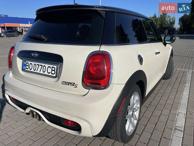 Хэтчбек MINI Hatch 2014 в Тернополе