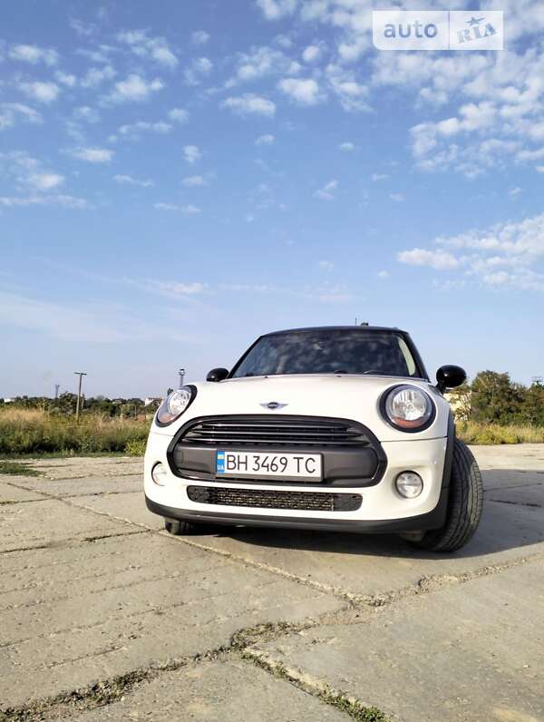 Хетчбек MINI Hatch 2014 в Одесі