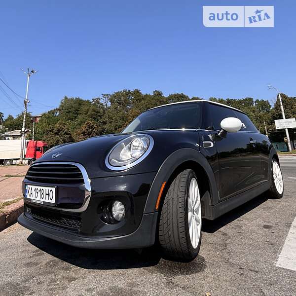 Хэтчбек MINI Hatch 2017 в 