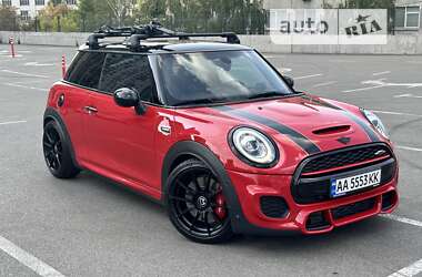 Хетчбек MINI Hatch 2019 в Києві