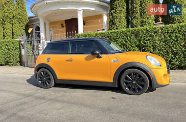 MINI Hatch 2014