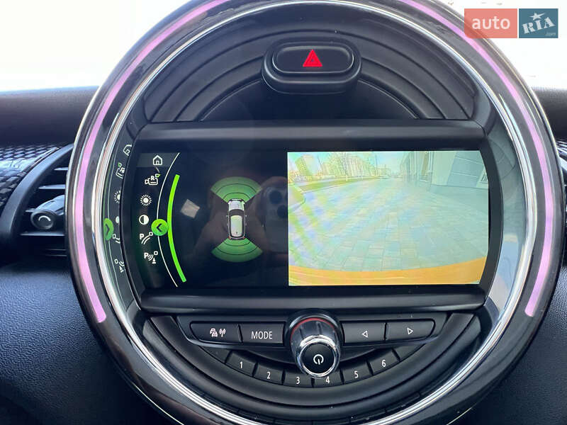 Хэтчбек MINI Hatch 2014 в Киеве фото 14 Хэтчбек MINI Hatch 2014 в Киеве