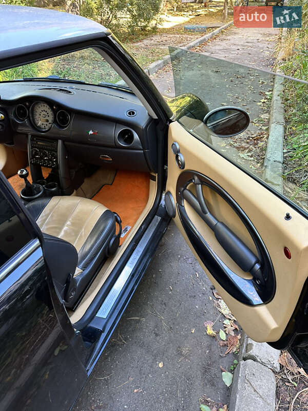 Хетчбек MINI Hatch 2004 в Миколаєві