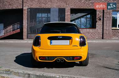Хэтчбек MINI Hatch 2015 в 