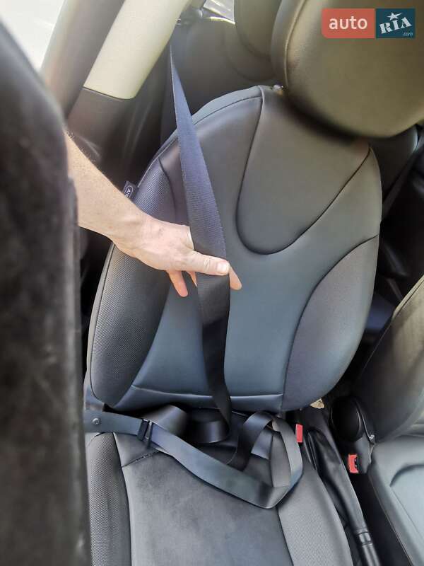 Хетчбек MINI Hatch 2013 в Миколаєві фото 29 Хетчбек MINI Hatch 2013 в Миколаєві