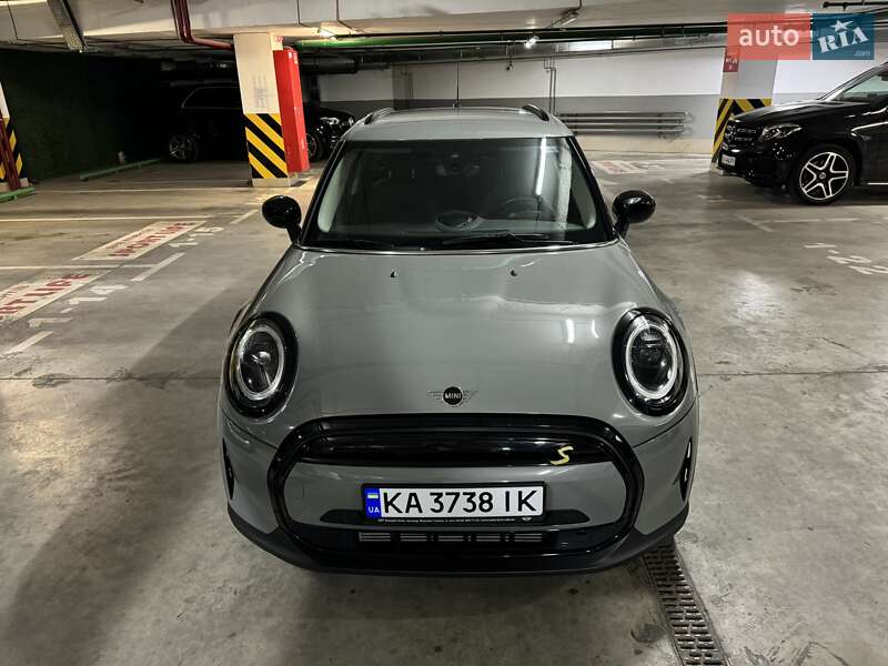 Хетчбек MINI Hatch 2021 в Києві
