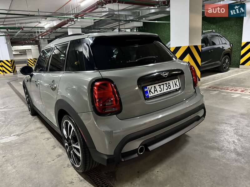 Хетчбек MINI Hatch 2021 в Києві