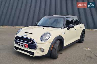 MINI Hatch 2016