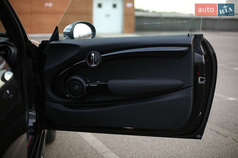 Хетчбек MINI Hatch 2018 в Києві фото 25 Хетчбек MINI Hatch 2018 в Києві