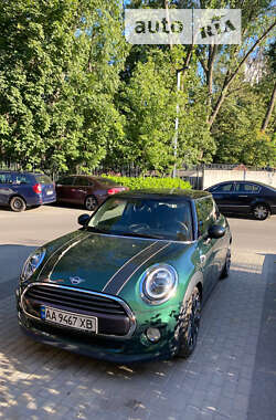 Хетчбек MINI Hatch 2018 в Києві