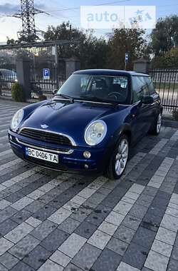 Хэтчбек MINI Hatch 2002 в Львове