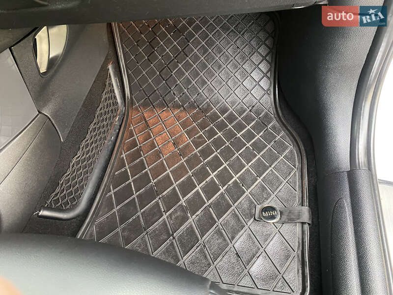 Хетчбек MINI Hatch 2015 в Львові фото 51 Хетчбек MINI Hatch 2015 в Львові