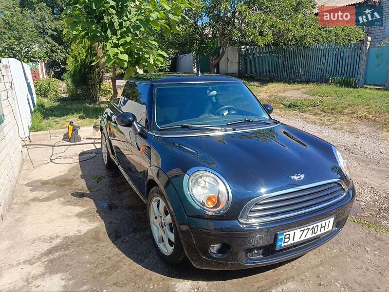 Хэтчбек MINI Hatch 2007 в Светловодске фото 4 Хэтчбек MINI Hatch 2007 в Светловодске