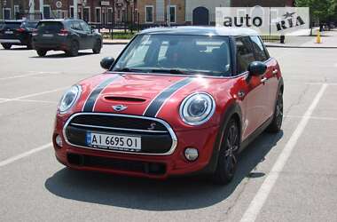 Хетчбек MINI Hatch 2015 в Києві