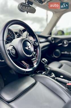 Хетчбек MINI Hatch 2015 в Кременчуці