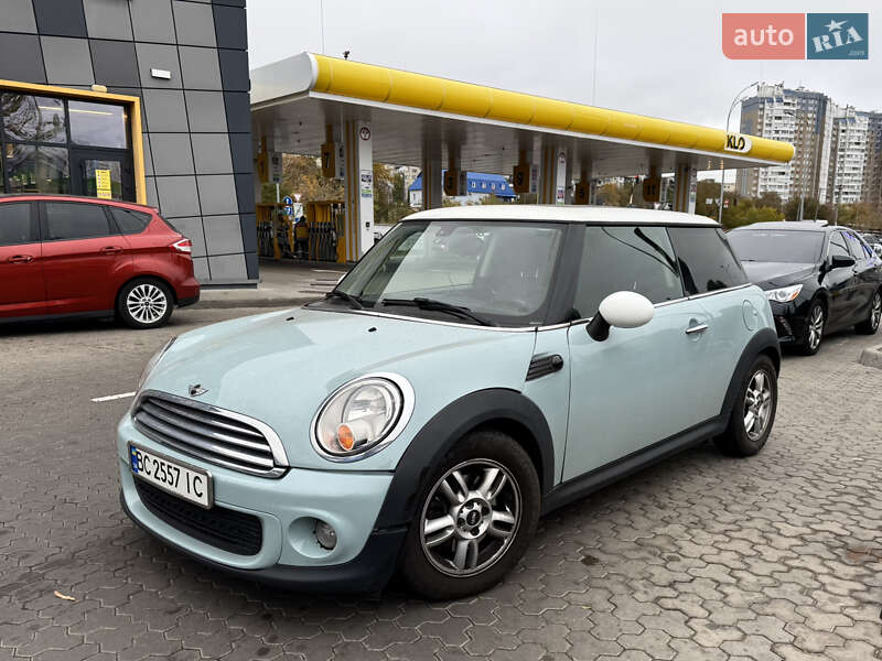 MINI Hatch 2013