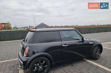 Хэтчбек MINI Hatch 2003 в Мукачево