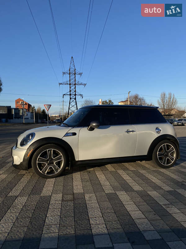 Хетчбек MINI Hatch 2012 в Львові