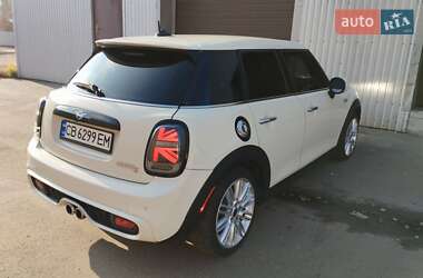 Хэтчбек MINI Hatch 2018 в Чернигове