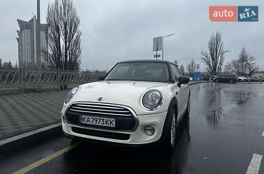 Хэтчбек MINI Hatch 2015 в 