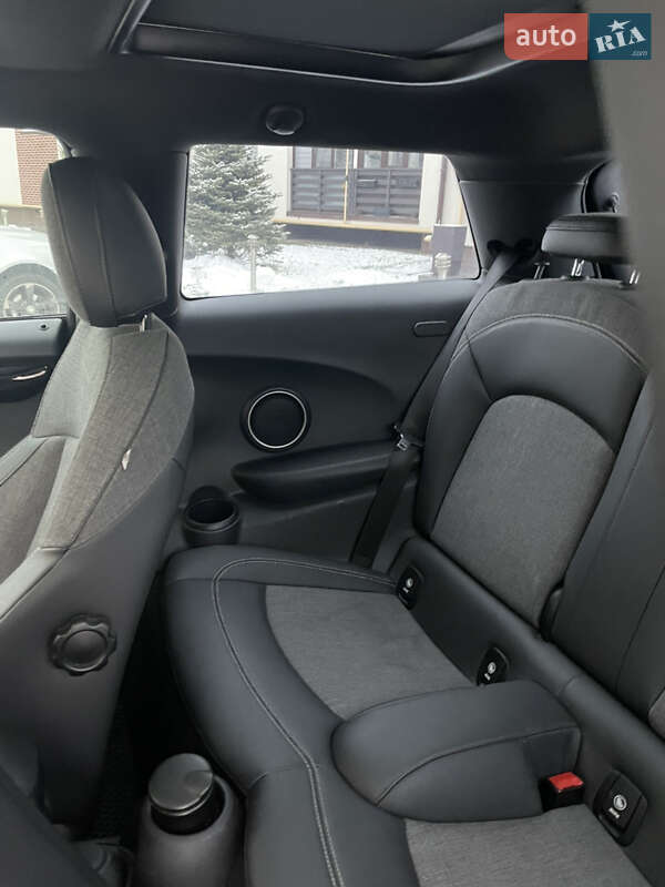 Хетчбек MINI Hatch 2014 в Харкові