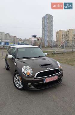 MINI Hatch 2011 MINI Hatch 2011