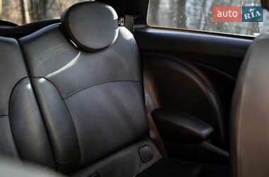 Хэтчбек MINI Hatch 2009 в 