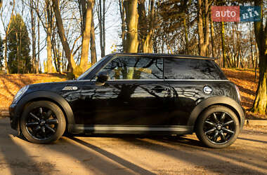 Хэтчбек MINI Hatch 2009 в 