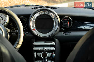 Хэтчбек MINI Hatch 2009 в Львове