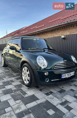 Хетчбек MINI Hatch 2004 в Хмельницькому