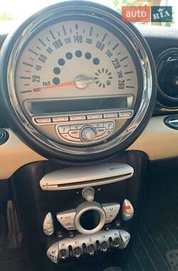 Хетчбек MINI Hatch 2009 в Вишгороді