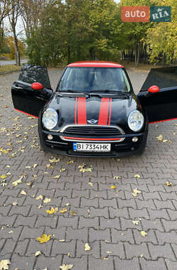 Хетчбек MINI Hatch 2003 в Миргороді