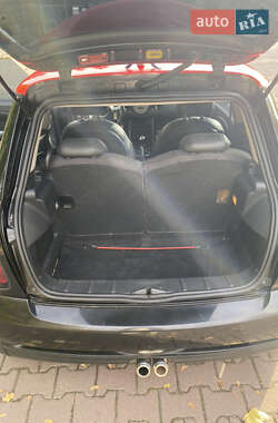 Хетчбек MINI Hatch 2003 в Миргороді