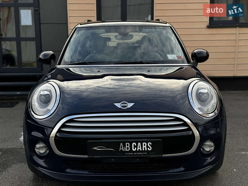 Хетчбек MINI Hatch 2015 в Києві