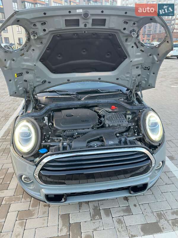 Хетчбек MINI Hatch 2020 в Києві