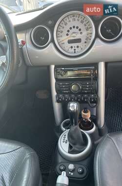 Хэтчбек MINI Hatch 2003 в 