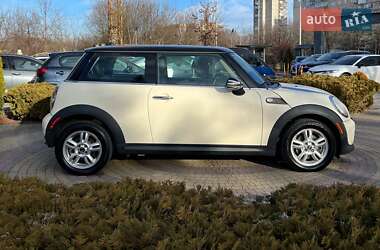 Хетчбек MINI Hatch 2011 в Львові