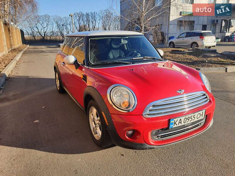 Хетчбек MINI Hatch 2012 в Броварах