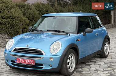 Хэтчбек MINI Hatch 2004 в Староконстантинове