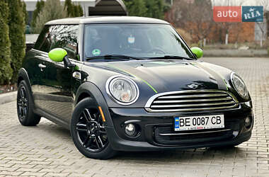 Хетчбек MINI Hatch 2013 в Одесі