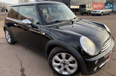 Хэтчбек MINI Hatch 2005 в 