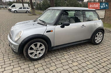 Хэтчбек MINI Hatch 2003 в 